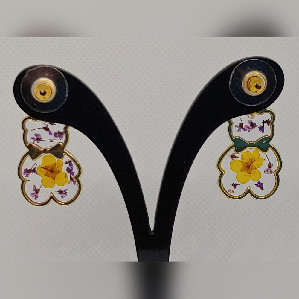 Floral teddy earrings - Picture 3 of 6